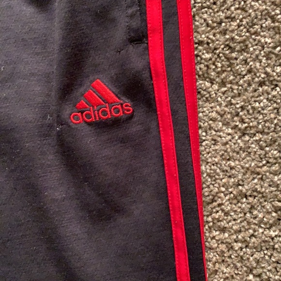 Adidas youth joggers with red stripes - Picture 2 of 7